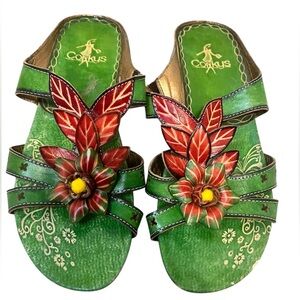 Corkys Green and Red Leafy Women's Sandals size 8 NWOT